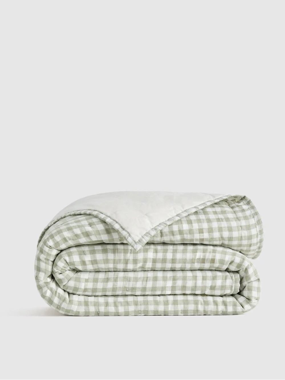 Quince European Linen Patterned Quilt in Willowleaf Queen 1317